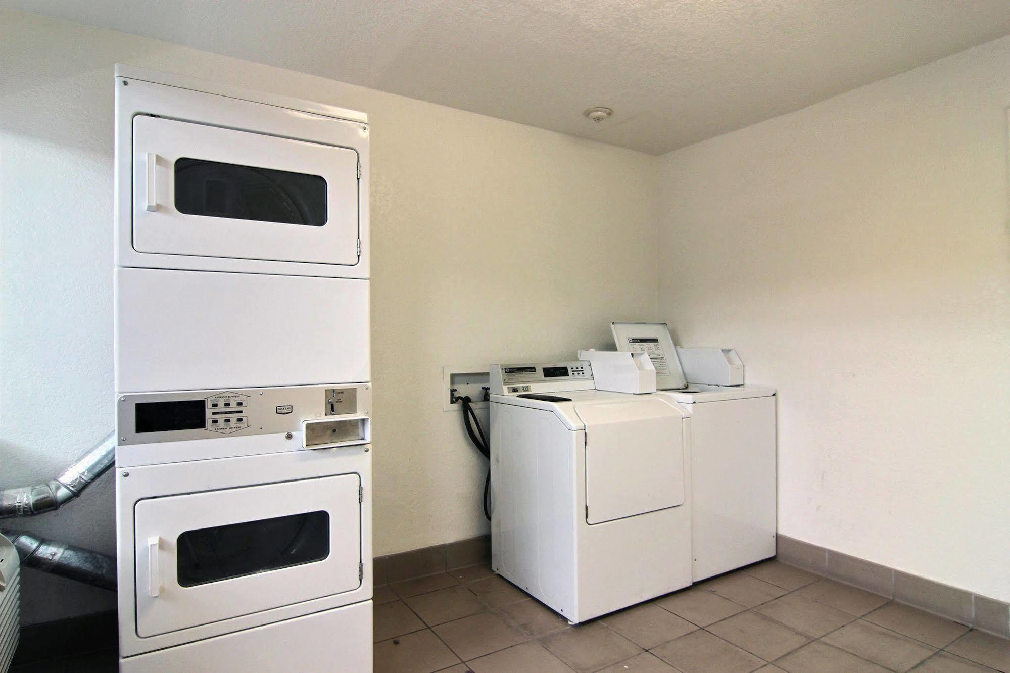 Motel 6-Albuquerque, Nm - Midtown מראה חיצוני תמונה