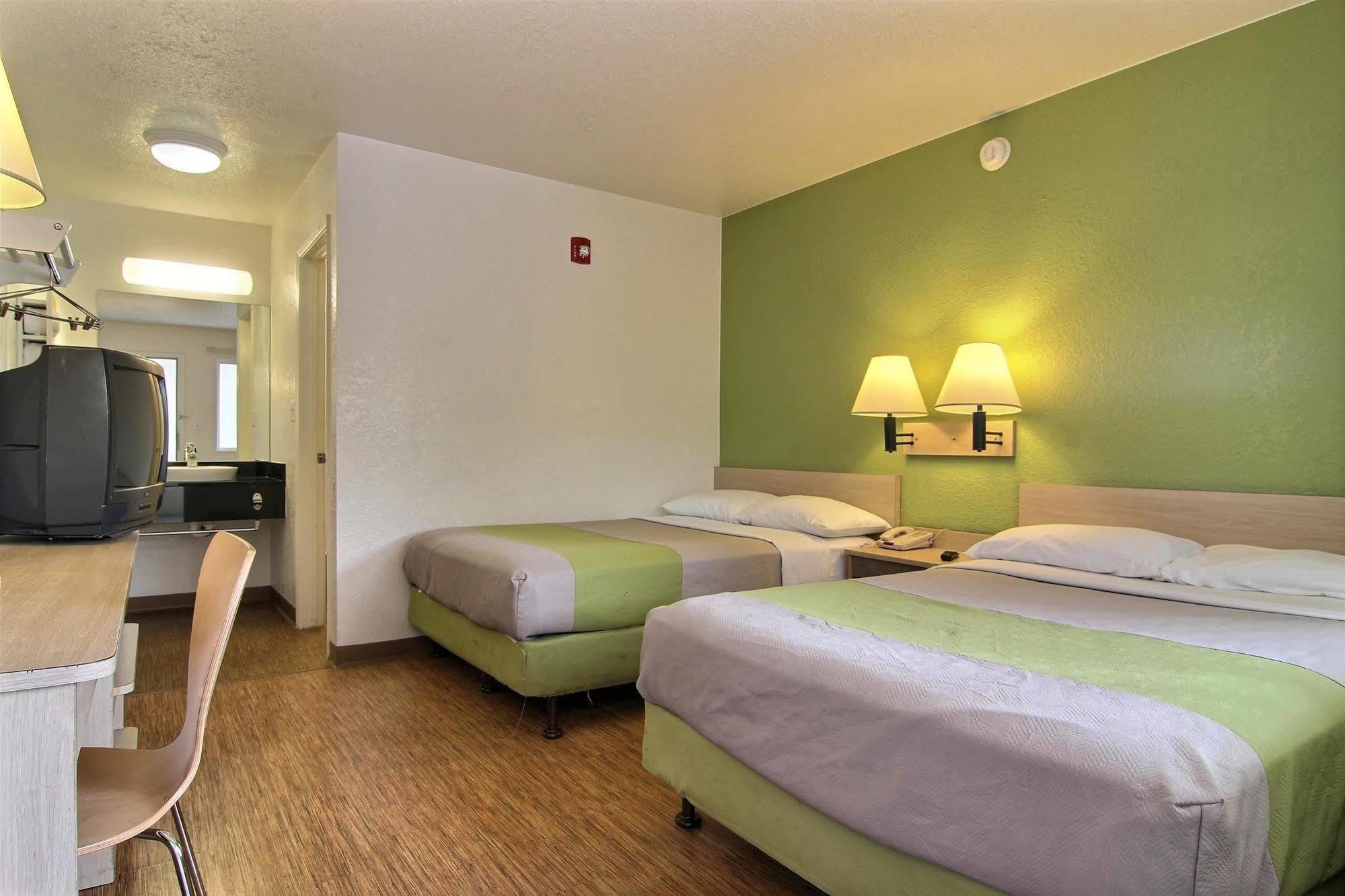 Motel 6-Albuquerque, Nm - Midtown מראה חיצוני תמונה
