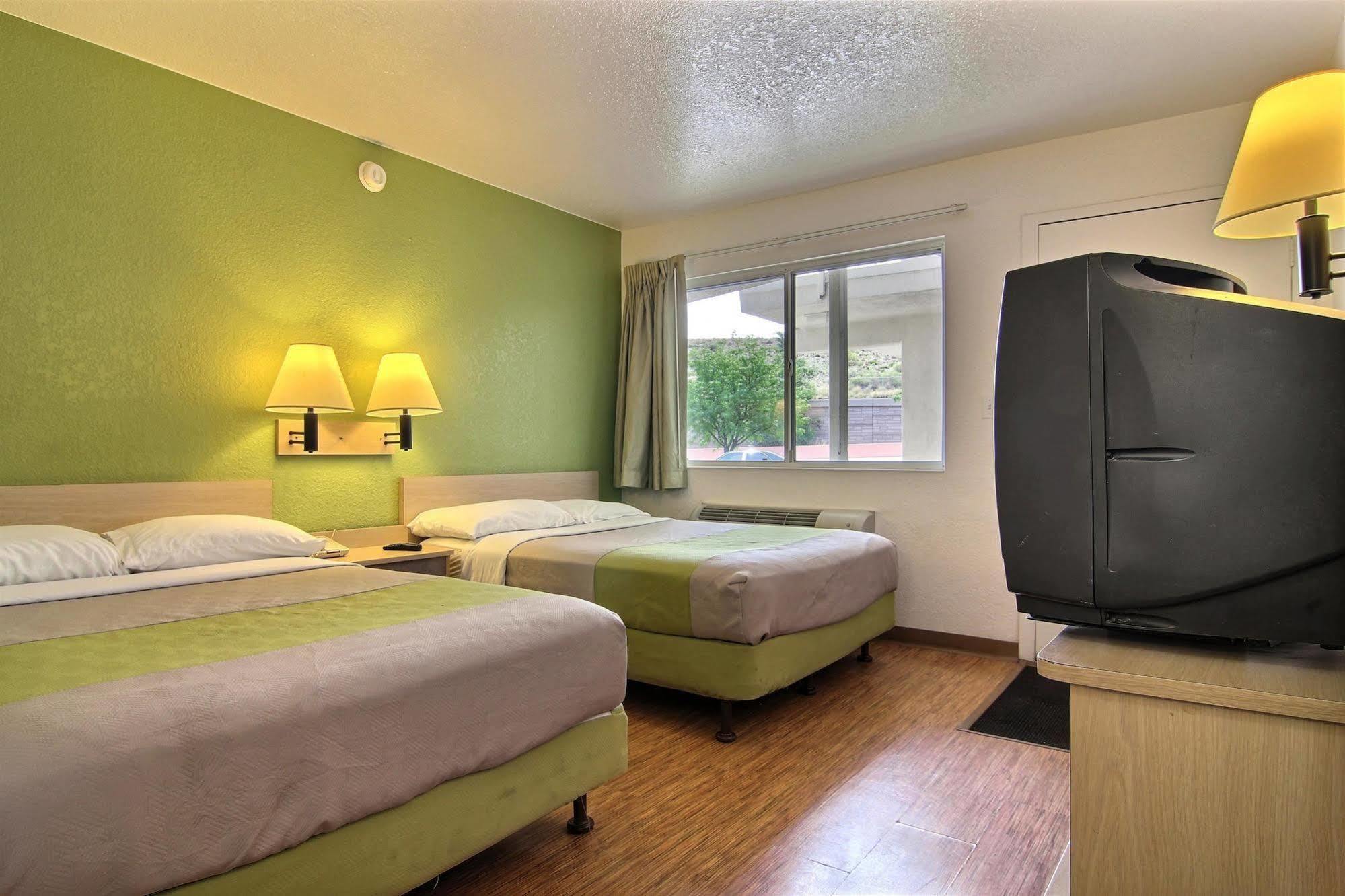 Motel 6-Albuquerque, Nm - Midtown מראה חיצוני תמונה