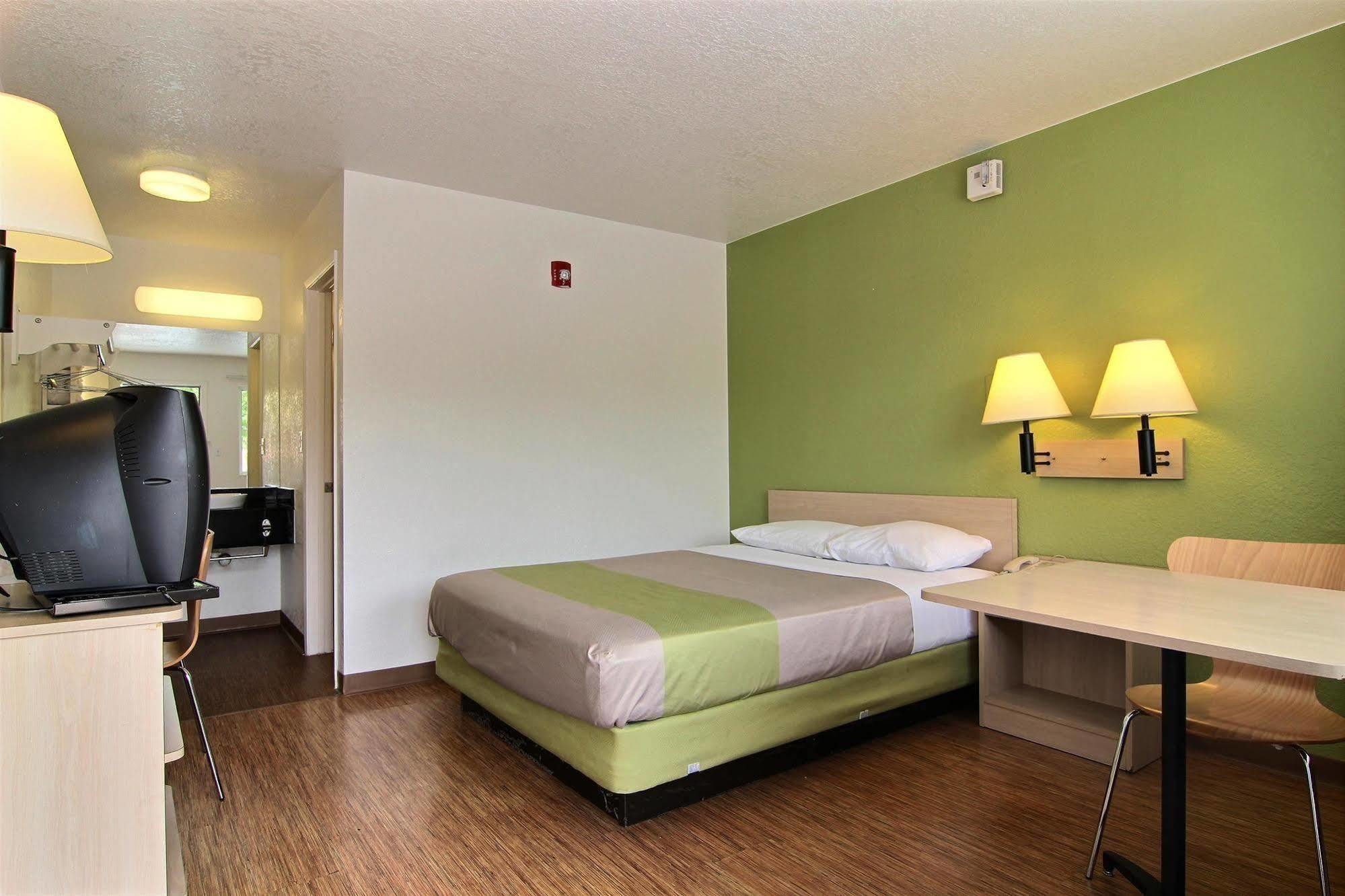 Motel 6-Albuquerque, Nm - Midtown מראה חיצוני תמונה