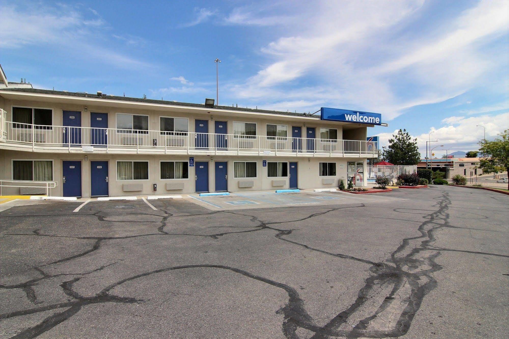 Motel 6-Albuquerque, Nm - Midtown מראה חיצוני תמונה